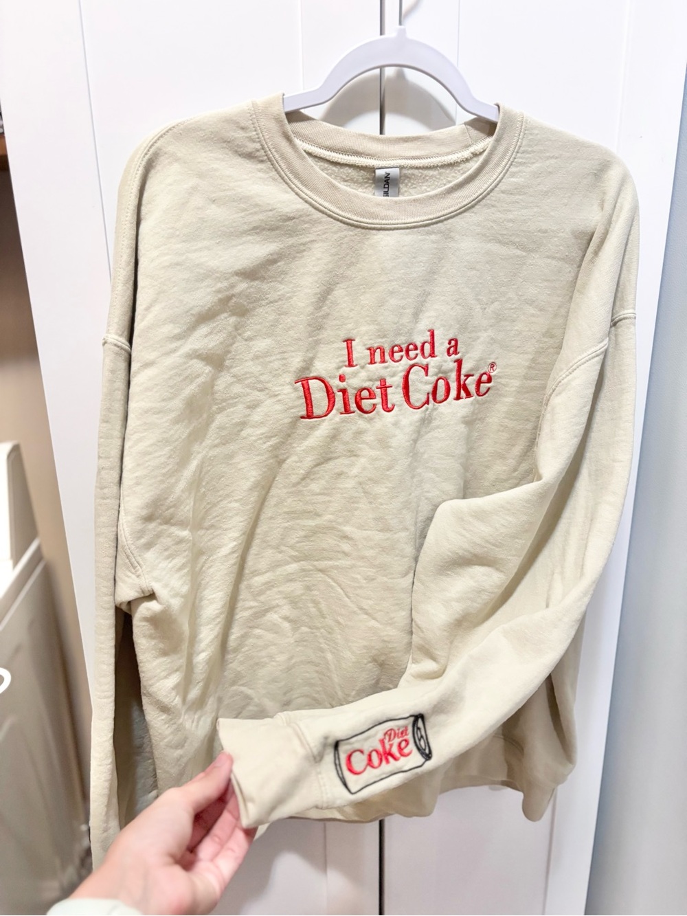 Gildan Heavy Blend Crewneck Sweatshirt in Cream